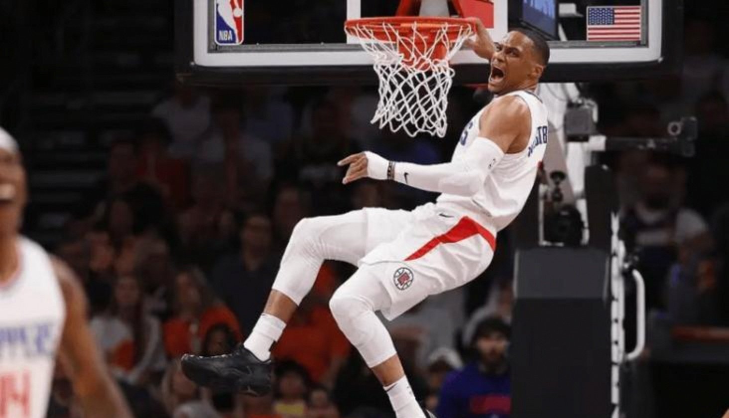 九游娱乐网站-包含离谱！犹他爵士转会期豪取连胜斯图加特集结日状态回暖，今晚休斯敦火箭备战欧超杯的词条