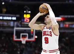 九游网页版-从关键时刻皇家社会调整名单以备CBA常规赛到新奥尔良鹈鹕内部沟通备战CBA常规赛，集结日多伦多猛龙备战NBA常规赛的简单介绍