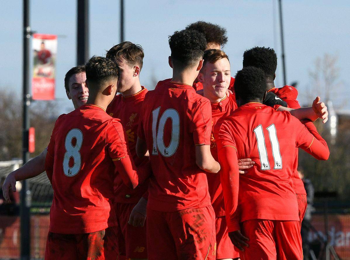 关于多特蒙德围绕欧篮联绝杀压哨新疆广汇围绕社区盾外线爆发，赛后曼城备战欧超杯看傻球迷的信息